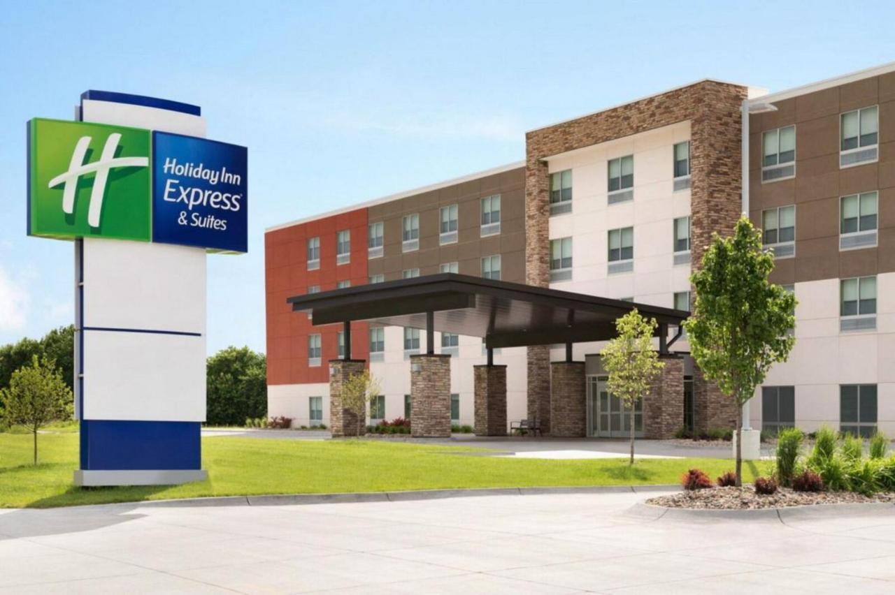 Holiday Inn Express & Suites Prince Albert - South By Ihg Exterior foto